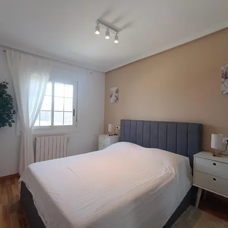 Villa Con Jardin Y Barbacoa R103 Novadesta